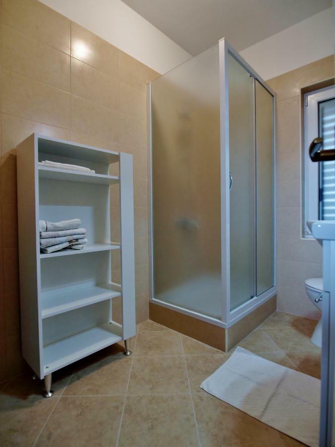 Apartments Ljubica Barbat na Rabu Zewnętrze zdjęcie